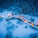 Grand-haury Da Andrea Apartman